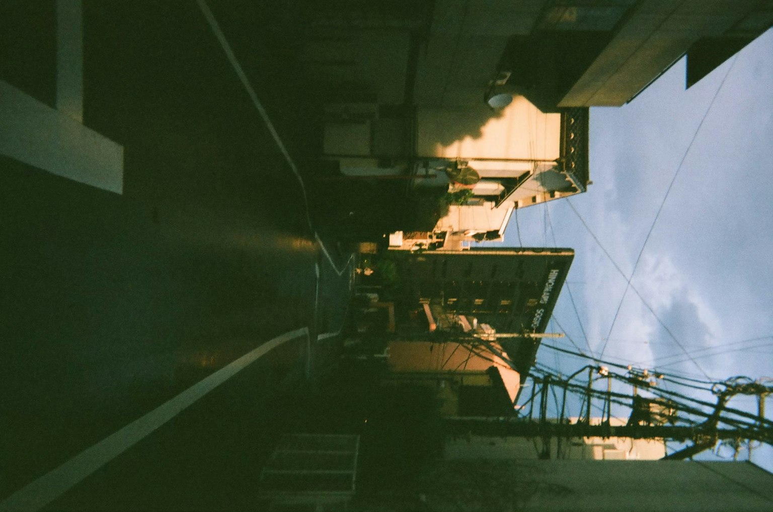 photo-l0YFxNmWPg7evBCGTdfG-image