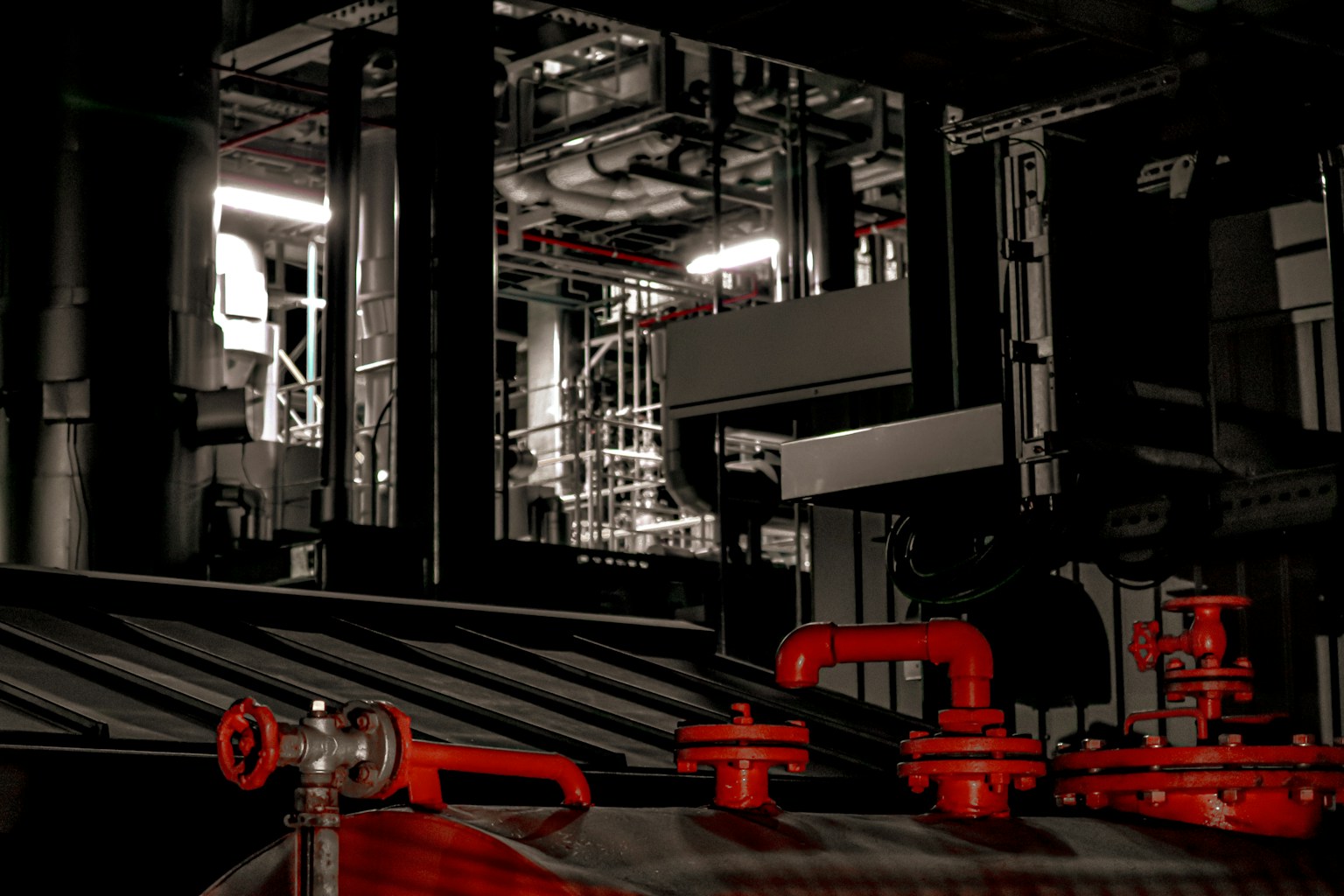 Qiz chindan ham porno videoni sikishni yaxshi koradi Katta qalin nipellar