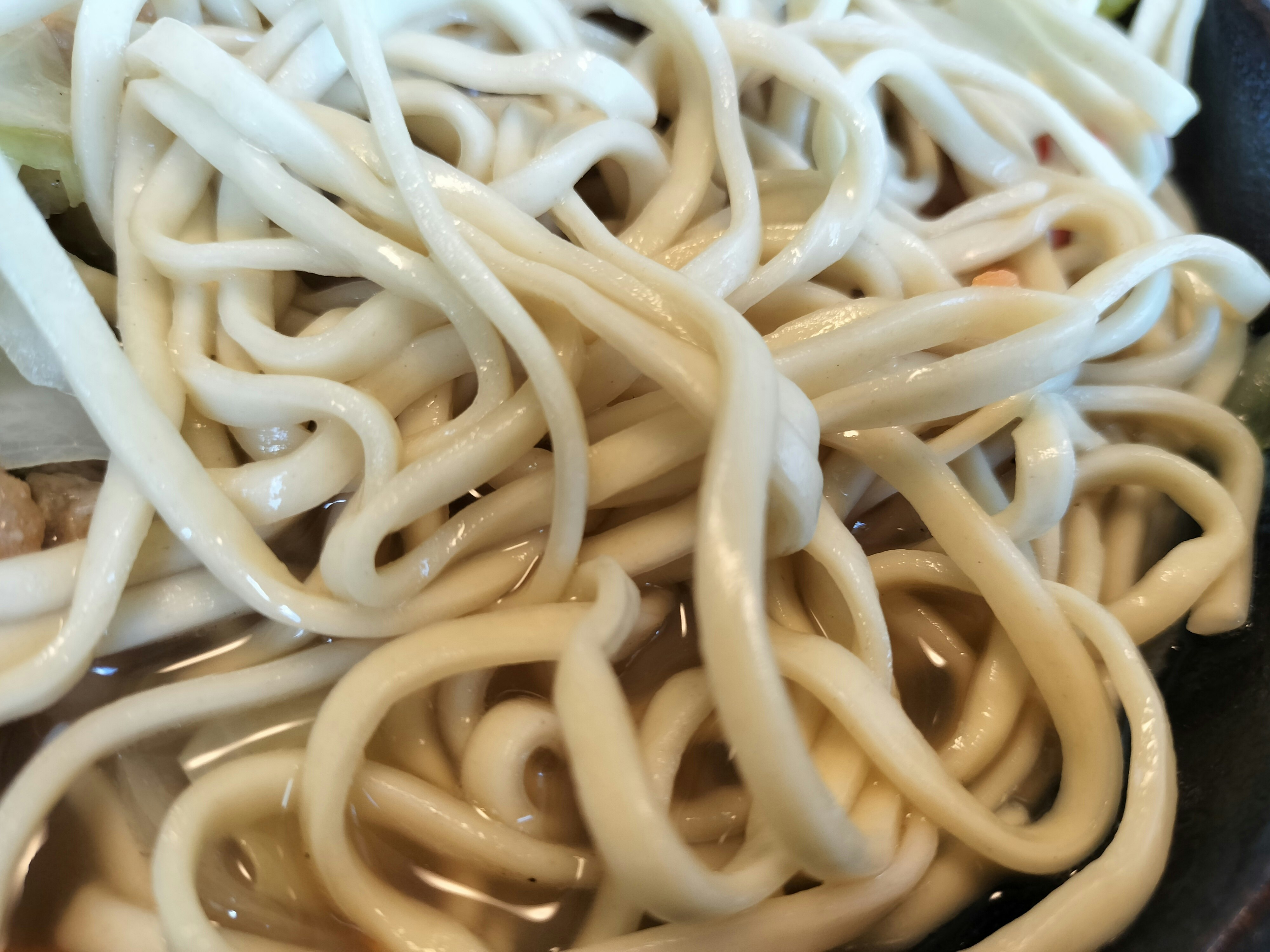 沖縄そばの麺アップ