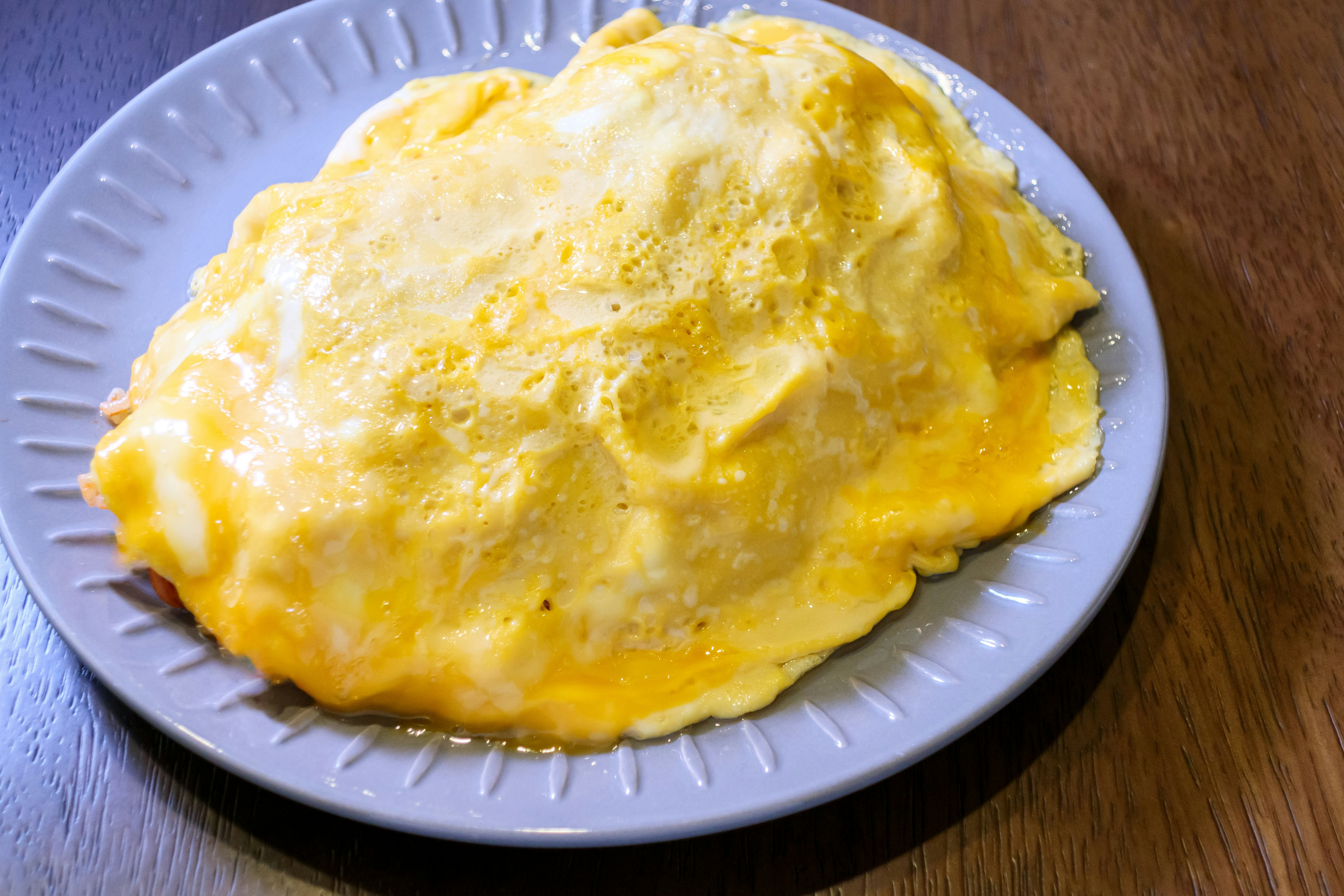 ふわとろオムライスの皿