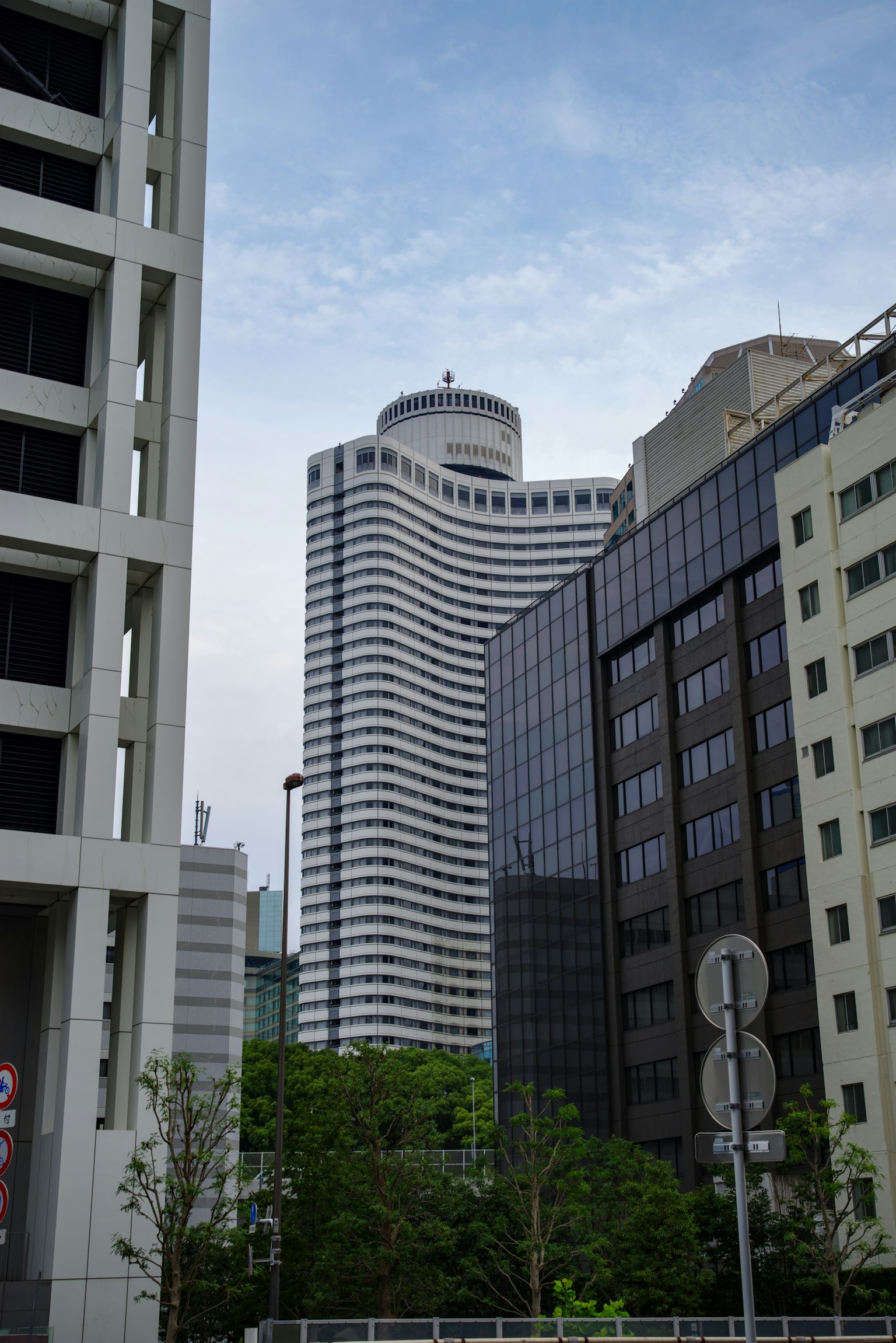 Urban landscape featuring a modern building among skyscrapers