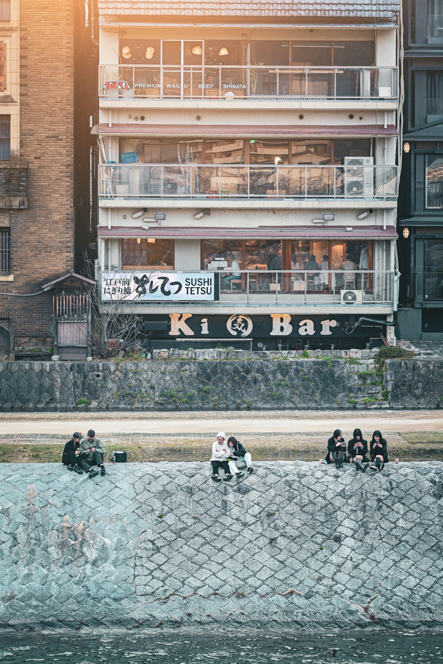 photo-pjueGEGw8izVghDiDIQT-image