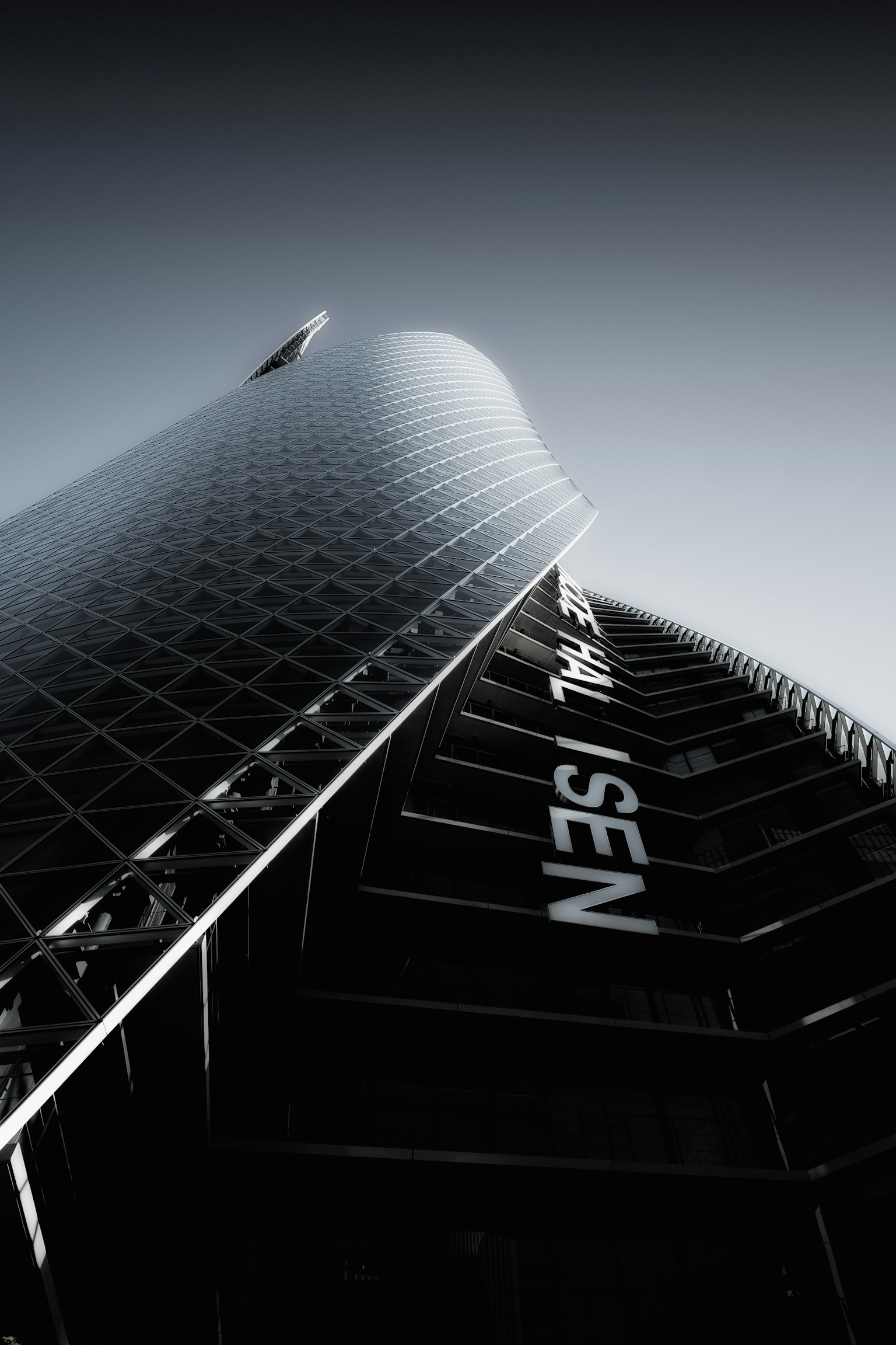 photo-r3FKKQaNR5rWgGh7gnK0-image