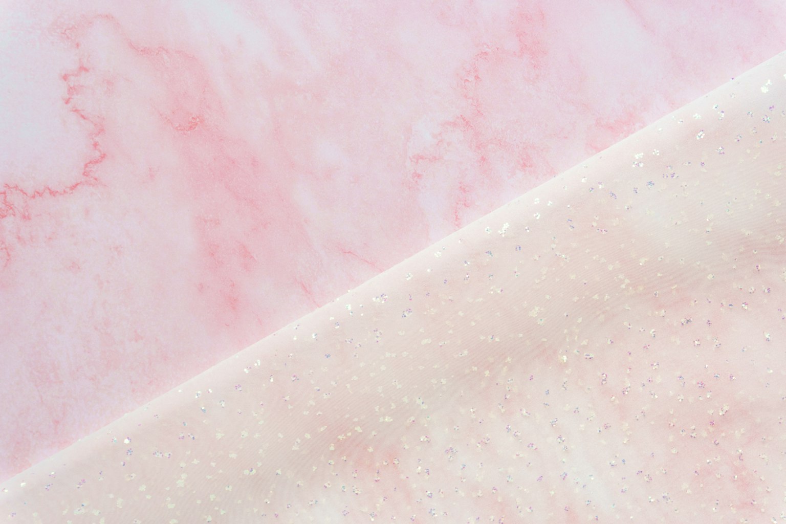 Tekstur marmer pink lembut dan krim dengan pola halus
