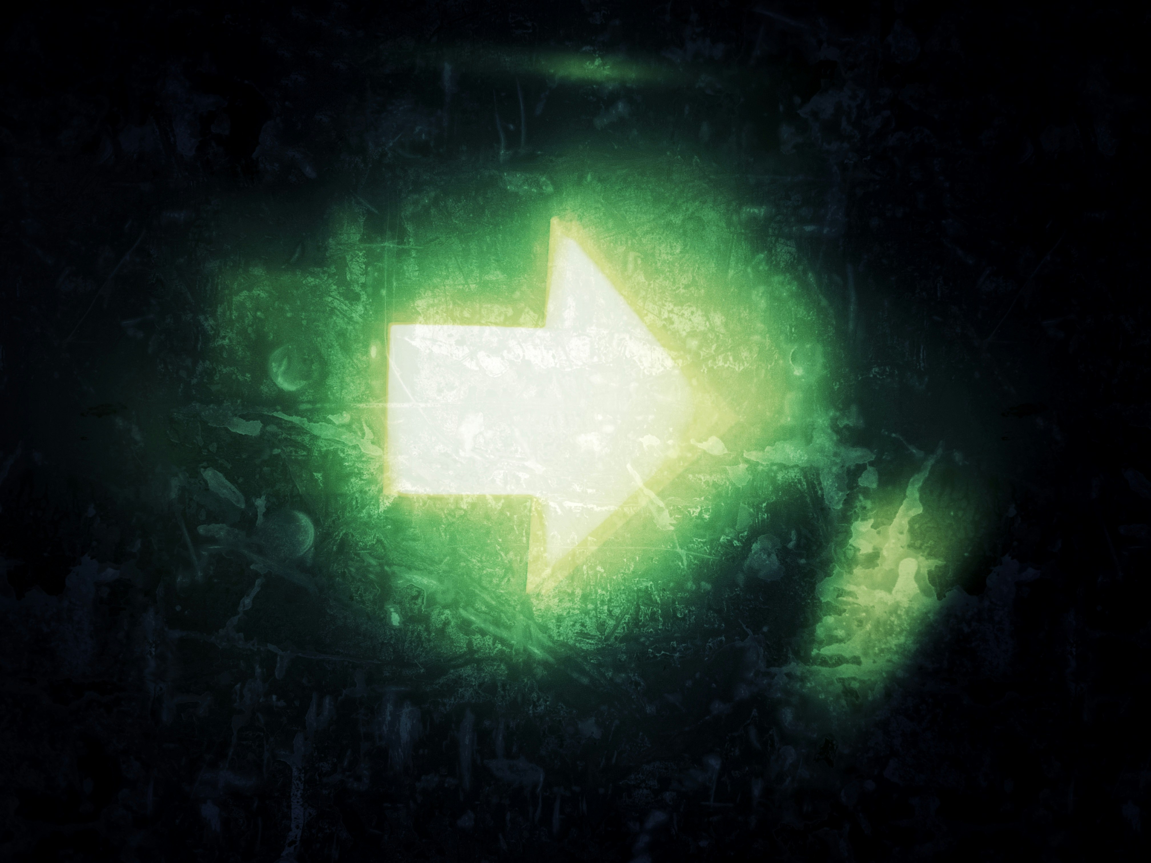 symbole de flèche lumineux sur fond sombre
