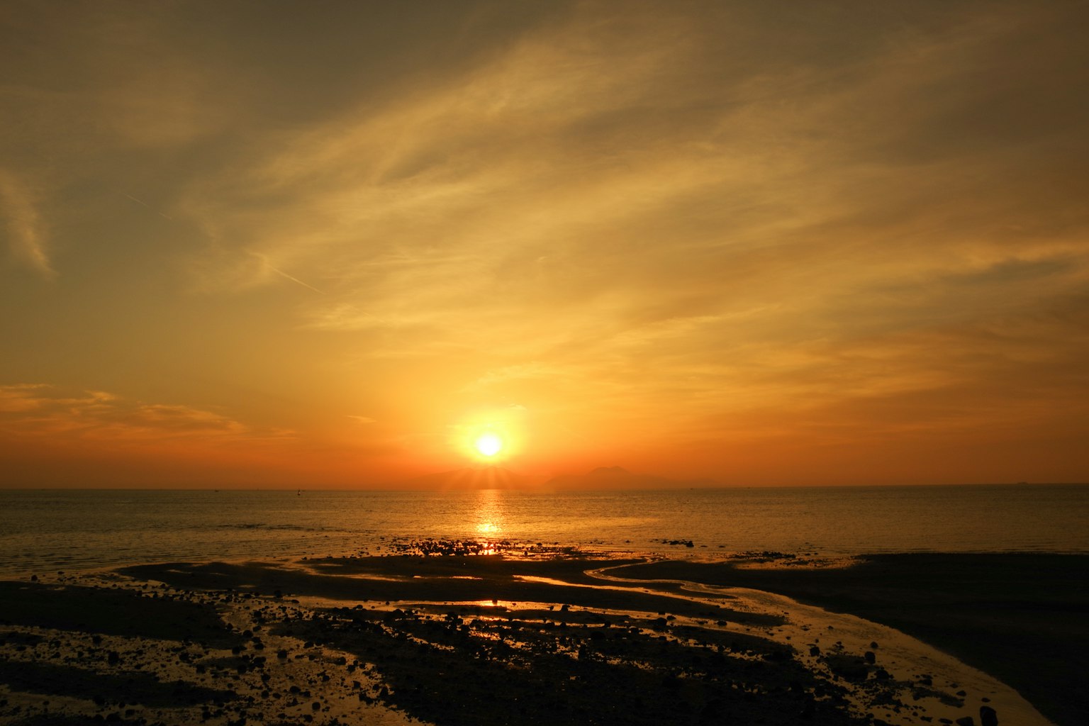 Beautiful landscape of sunset over the ocean