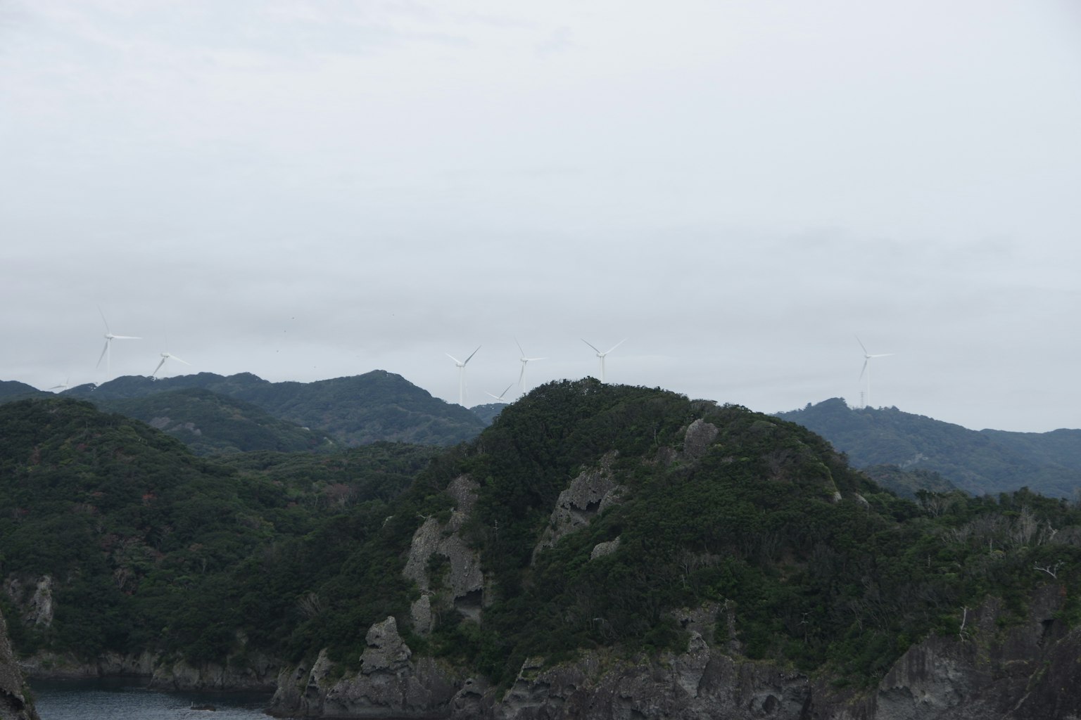寧靜的山海風景