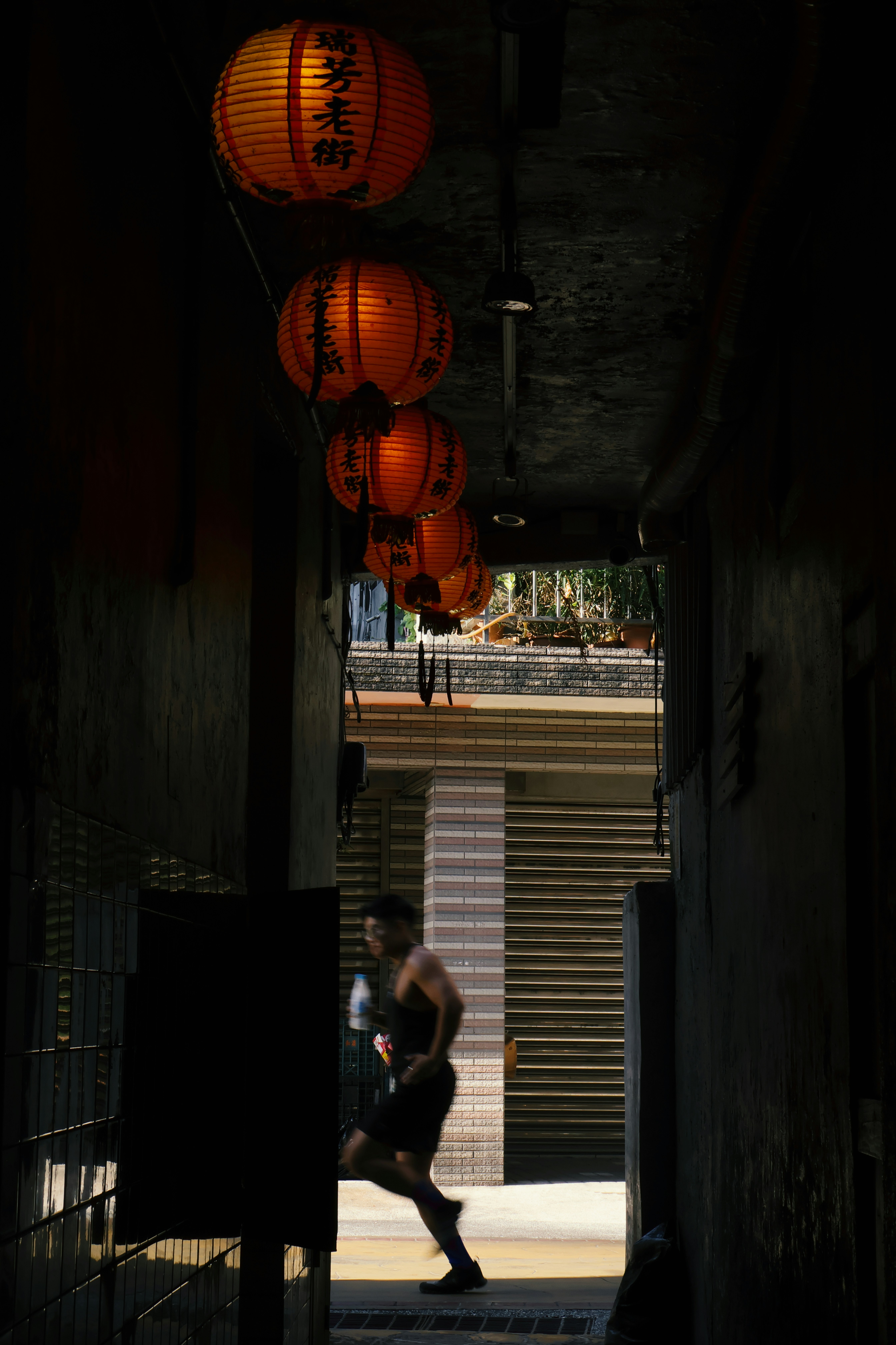 photo-vCmlLdJjiPyA4u8EXzSj-image