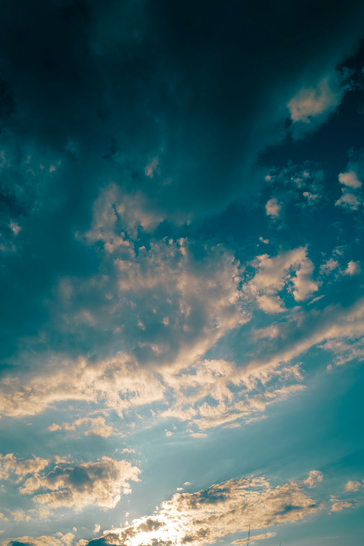 Beautiful view of clouds spread across a blue sky