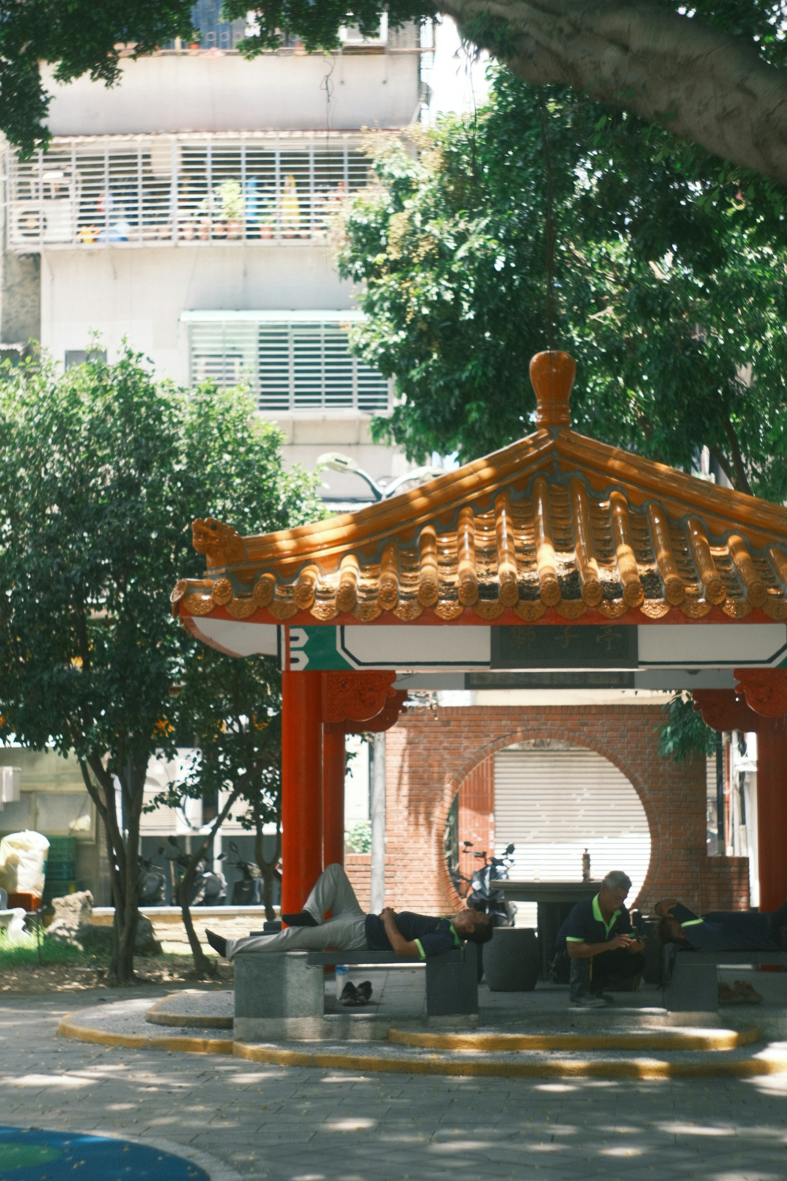 photo-xcyqzYmIITLroewfKqwK-image