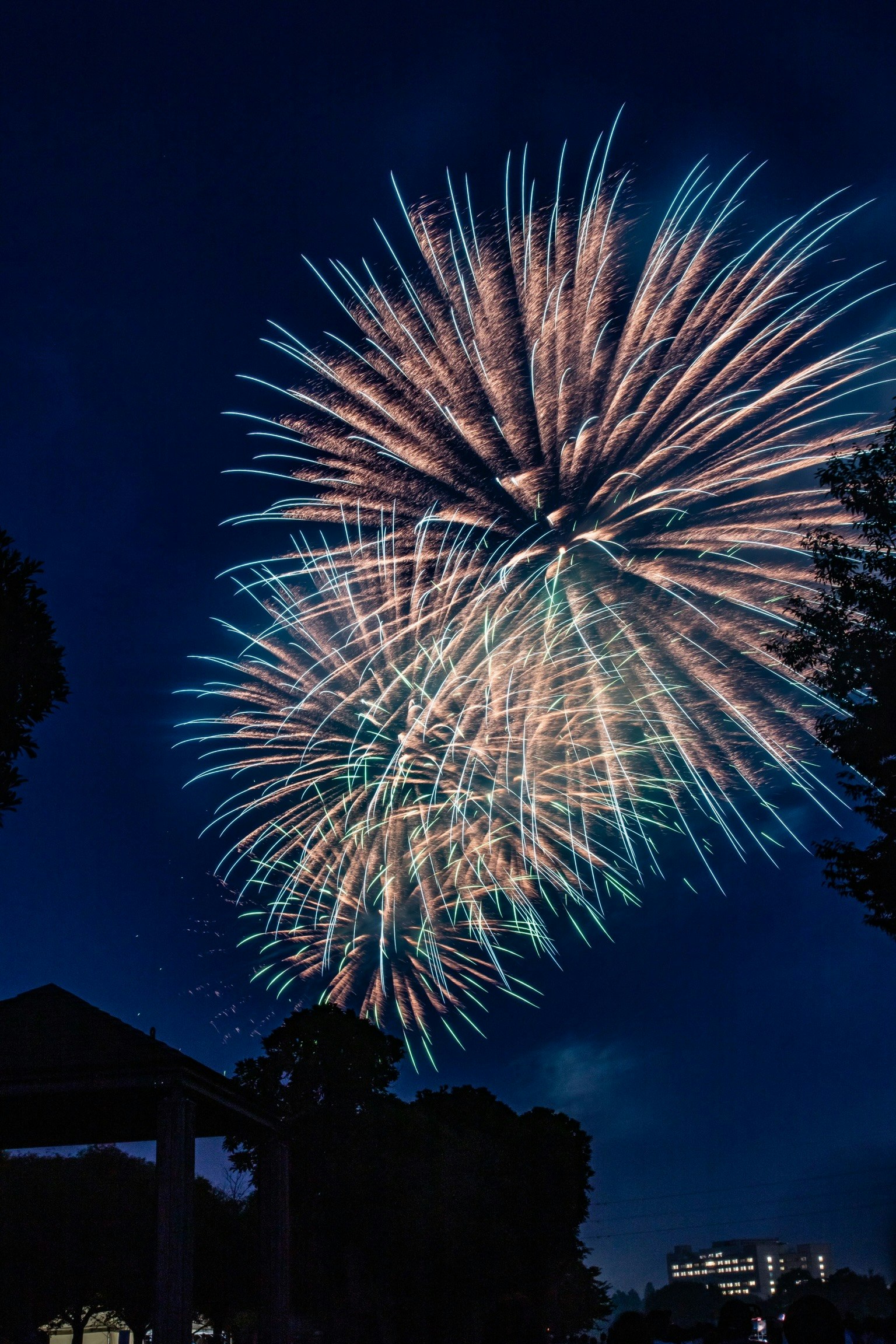 photo-zF71C7jdOuOhUBQWAEE9-image