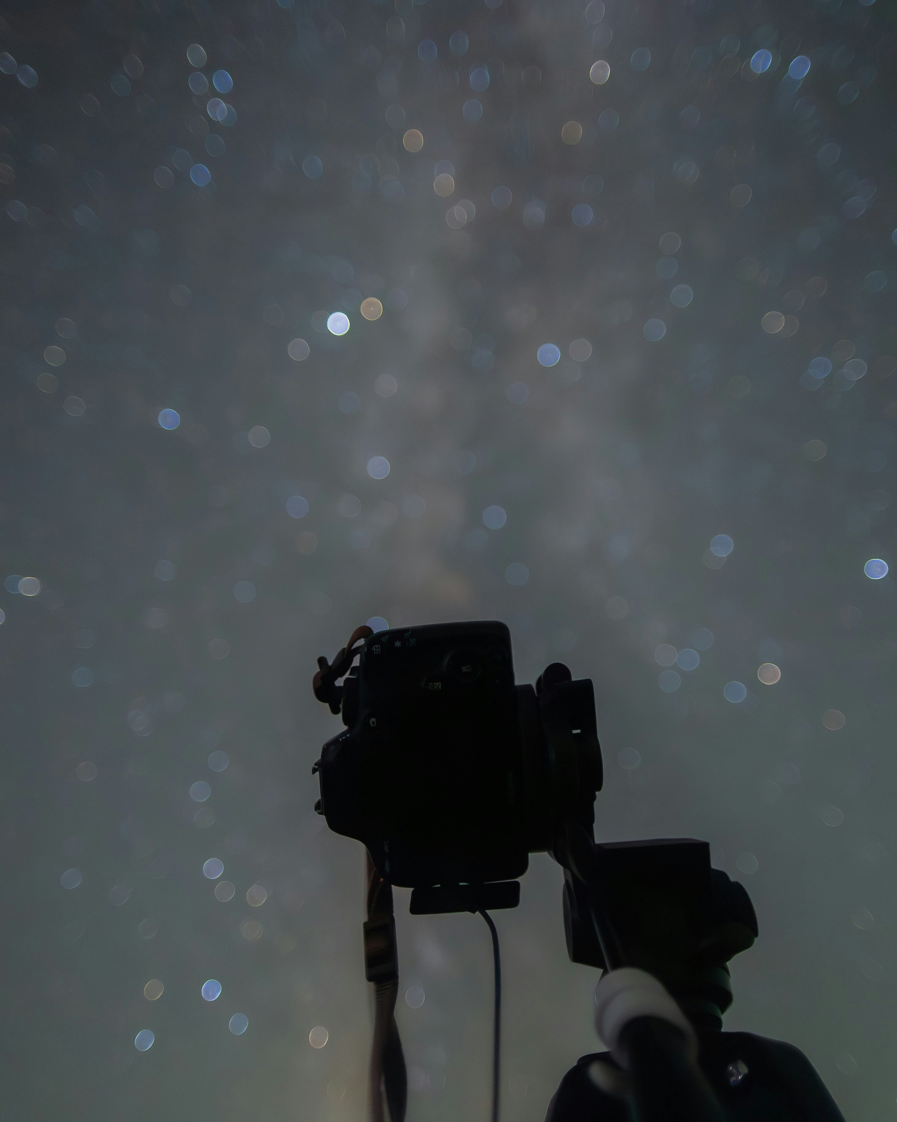 把銀河與星空拍成散景的夜空攝影畫面